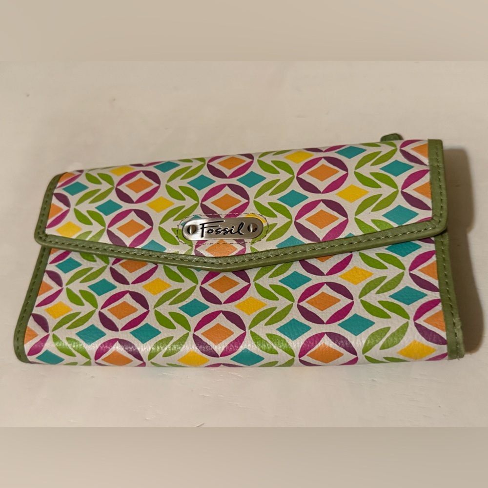 Vintage Fossil Leather Trifold Wallet Checkbook holder Change purse billfold